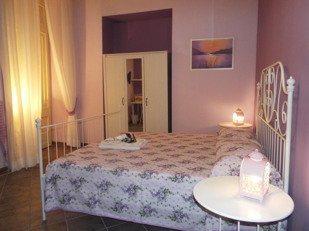 B&B Ingiropernapoli Buitenkant foto